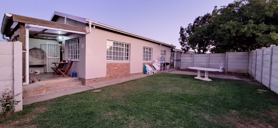3 Bedroom Property for Sale in Riversdale Western Cape